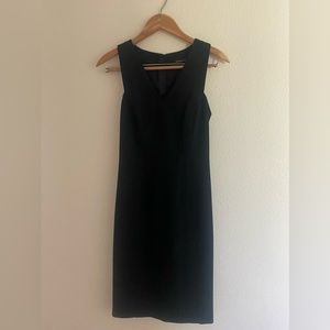 Banana Republic Women’s classic Midi Sleeveless V-neck Black Dress Size 0